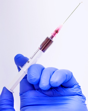 syringe-injection-prp-adipose