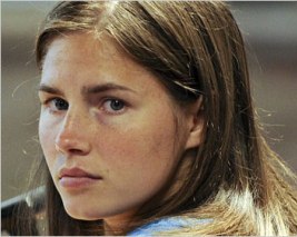 her murder conviction, Amanda Knox cut off her thinning hair